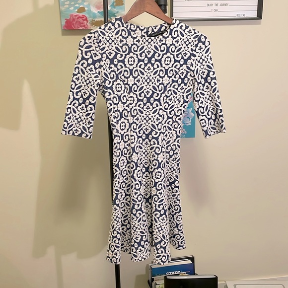 Zara xs women’s dress - Picture 1 of 5